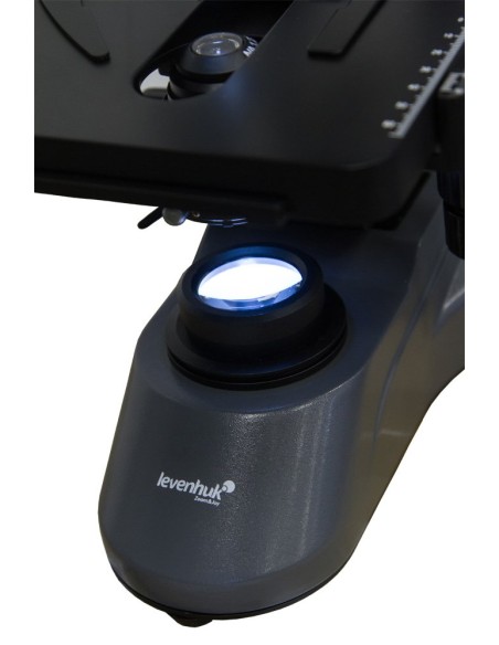 Microscopio trinoculare Levenhuk 740T