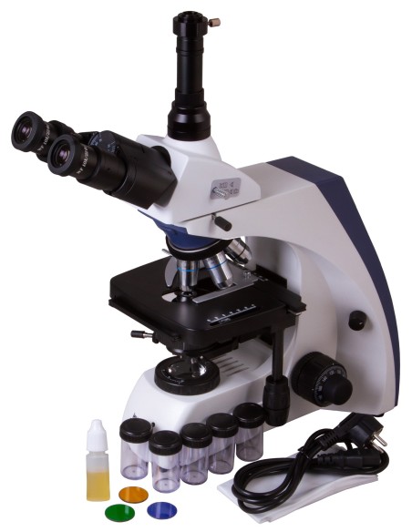 Microscopio trinoculare Levenhuk MED 30T