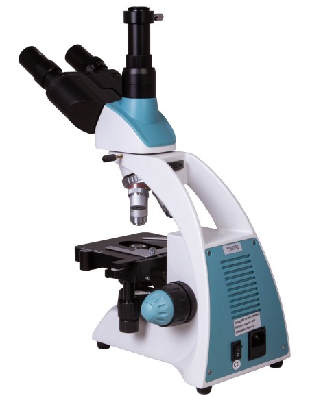 Microscopio trinoculare Levenhuk 500T