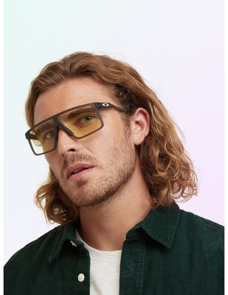 OAKLEY HELUX Occhiali da Sole Calibro 61 | Isolani