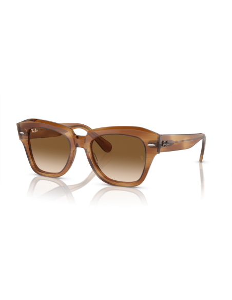 0RB2186__140351__P21__shad__qt