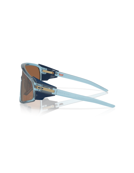 0OO9404__940408__P21__shad__lt