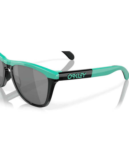 0OO9284__928410__P21__shad__al3