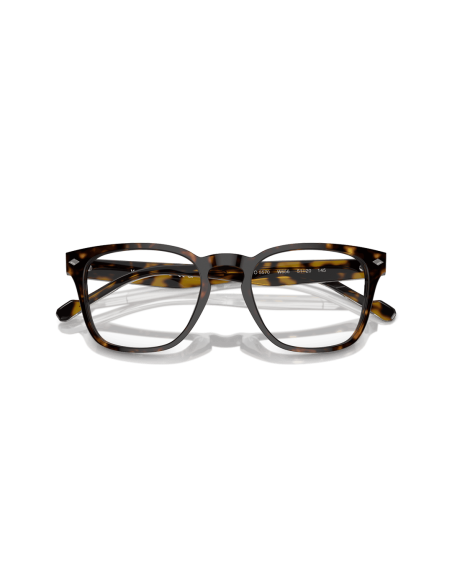 0VO5570__W656__P21__shad__cfr