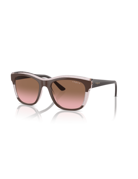 0VO5557S__313614__P21__shad__qt