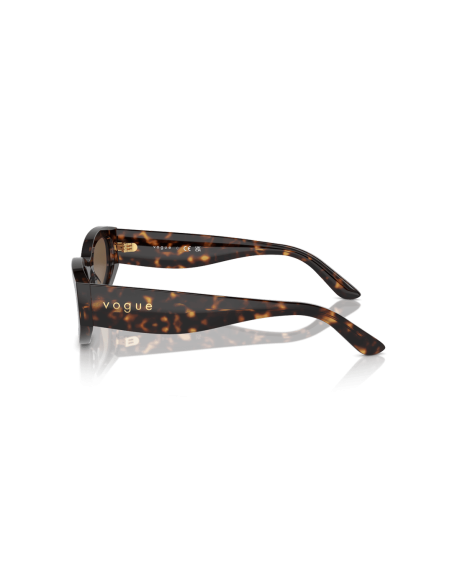 0VO5585S__W65673__P21__shad__lt