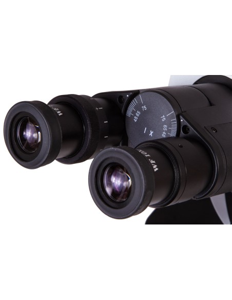 Microscopio trinoculare digitale Levenhuk MED D30T LCD
