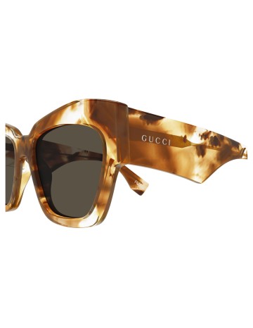 889652624440