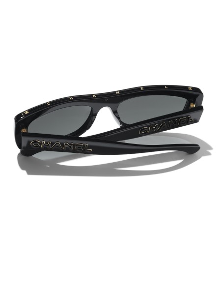 Occhiali rettangolari da sole Chanel CH5559 C622S4 56 | Isolani Boutique