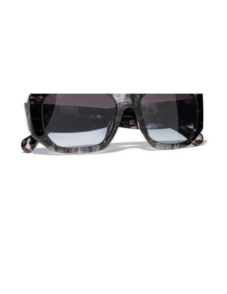 Occhiali rettangolari da sole Chanel CH5554 1817S6 55 | Isolani Boutique