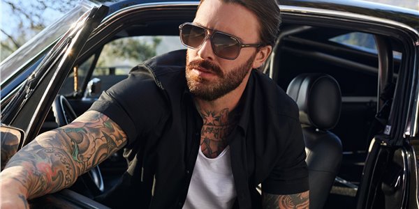 Carrera sunglasses: iconic, sporty and everyday style