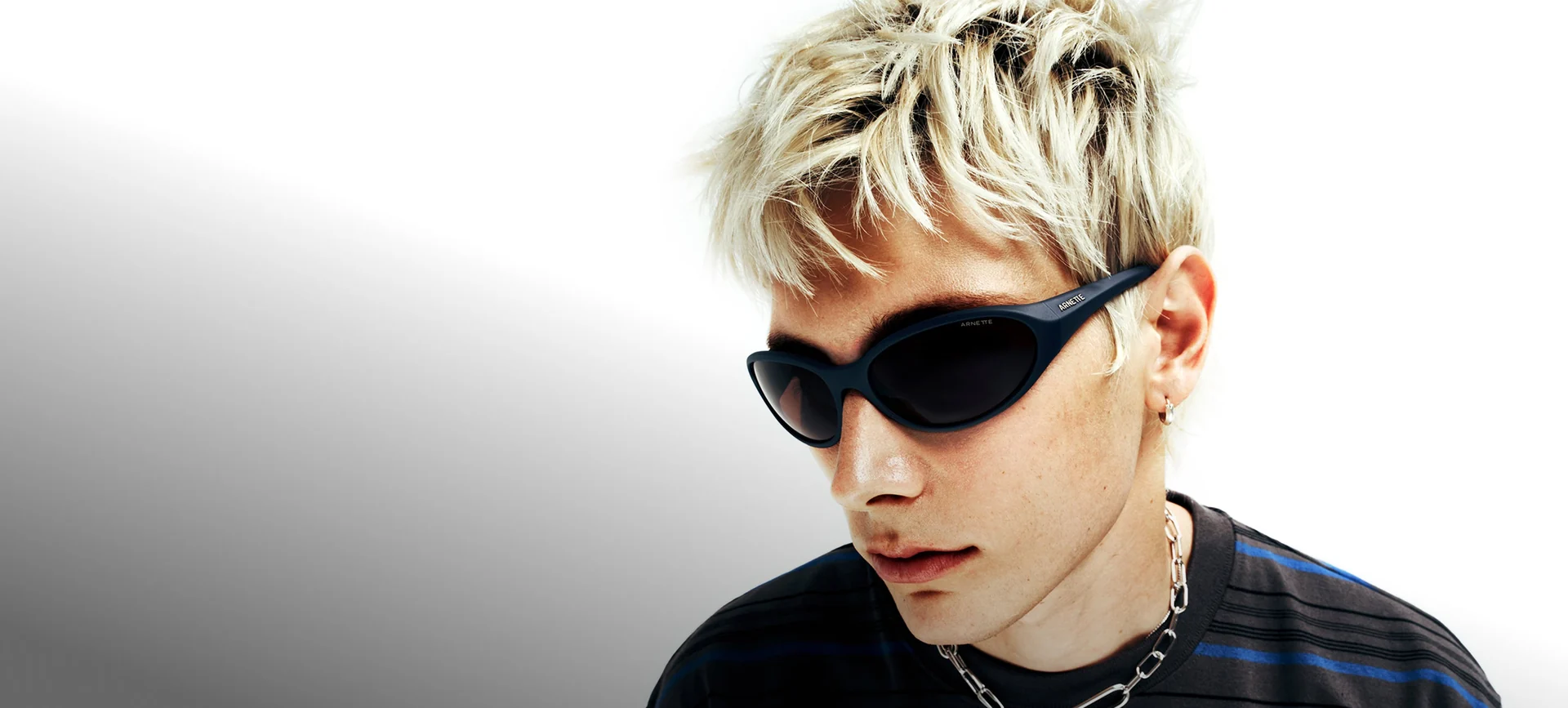 Arnette - official current Sun campaign