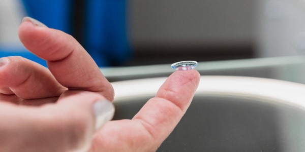 Lenti a contatto: guida definitiva alla scelta, sicurezza e manutenzione