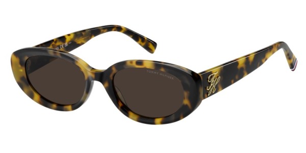 Tommy Hilfiger sunglasses: preppy style, colour and everyday wear