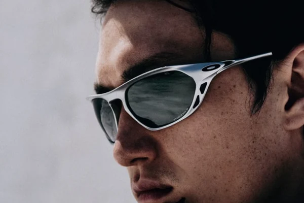 Oakley Jacket: storia e differenze tra Straight, Portal, Cage e Suture